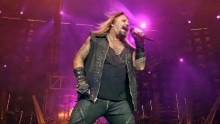 Vince Neil