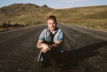 aaron-gillespie-press-photo-2016