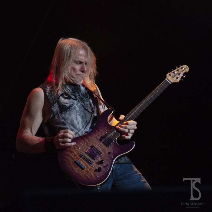 Kitaristi Steve Morse lähtee Deep Purplesta lopullisesti ollakseen ...