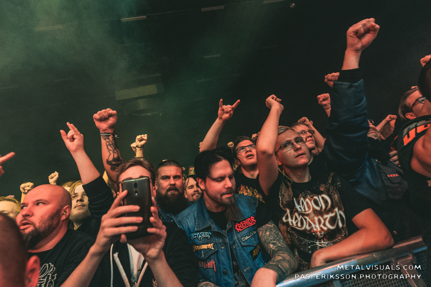 Yleisö - Helsingin Jäähalli 09.12.2019
