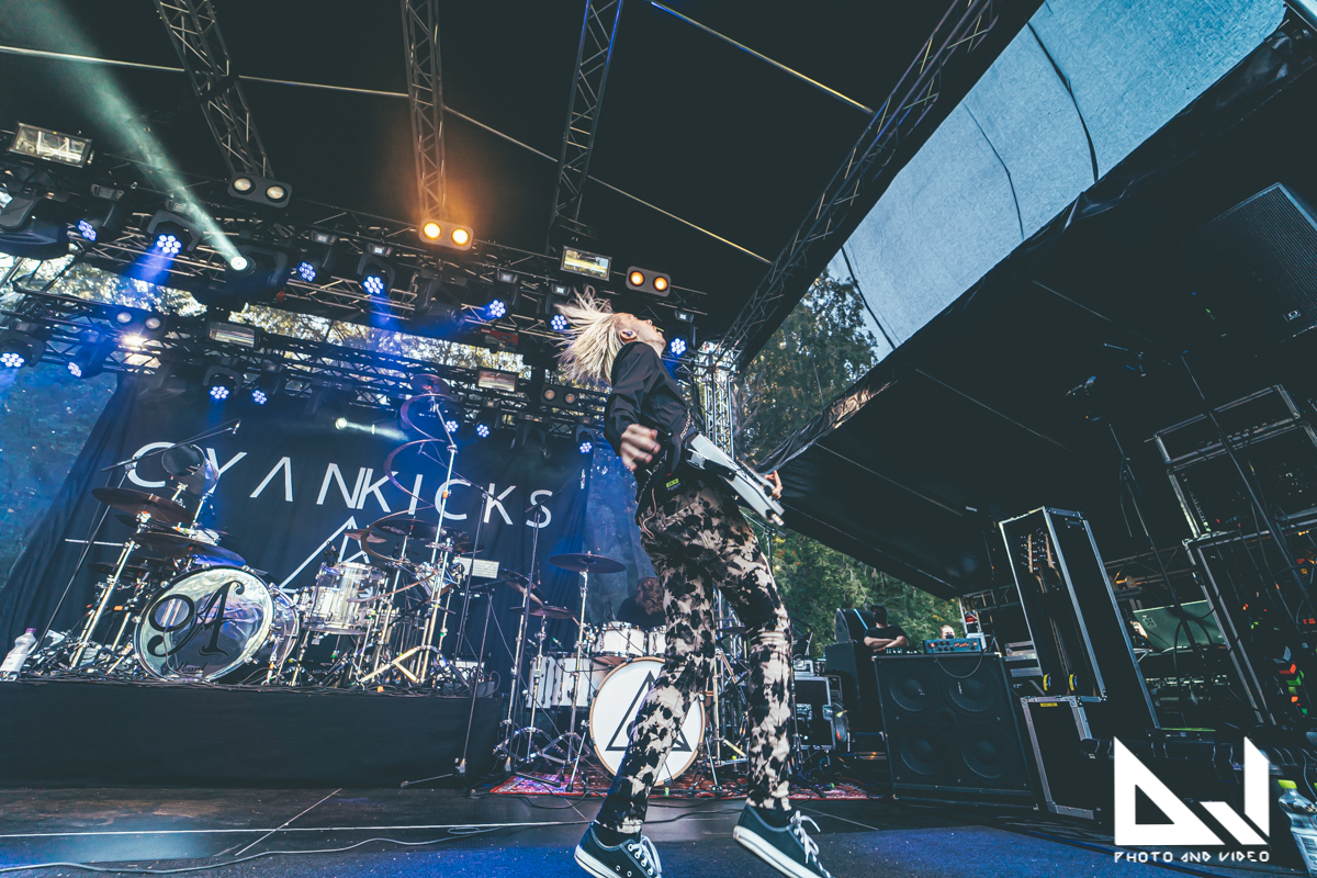 Cyan Kicks K_AJJohanssonPhoto-25