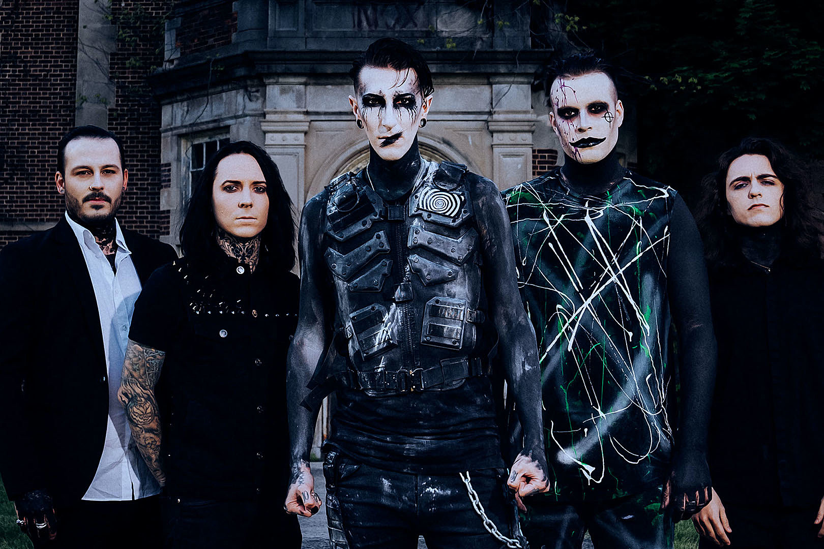 Motionless In Whiten Yhteistyö DJ Illeniumin Kanssa Kuunneltavissa ...