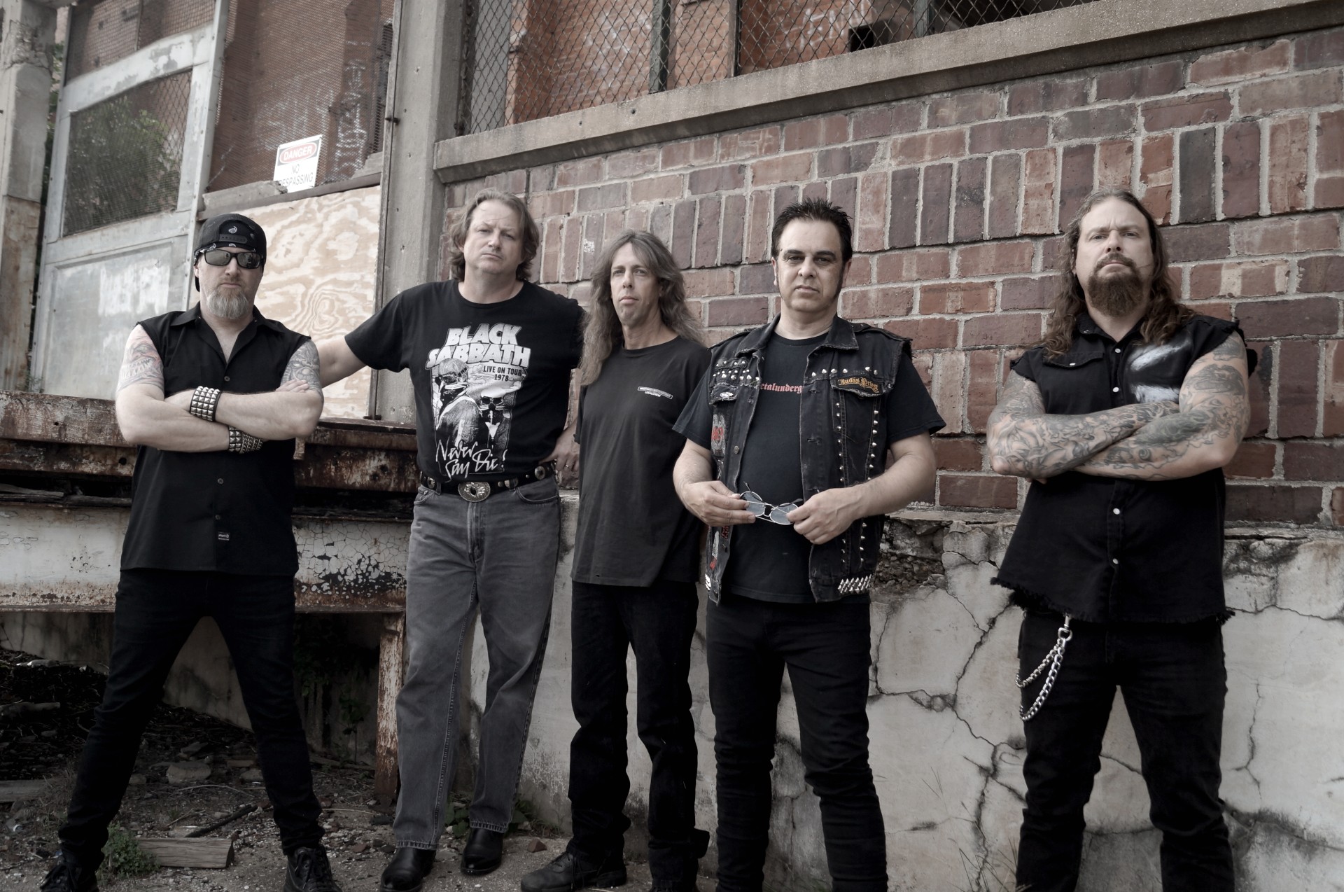 Iron Jaw julkaisi uuden kappaleen "Pyromancer" KaaosZine