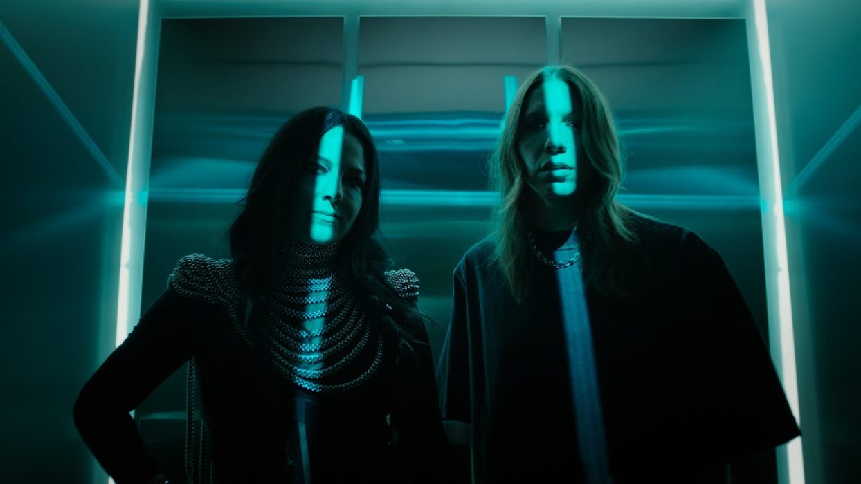 Evanescense & K.Flay