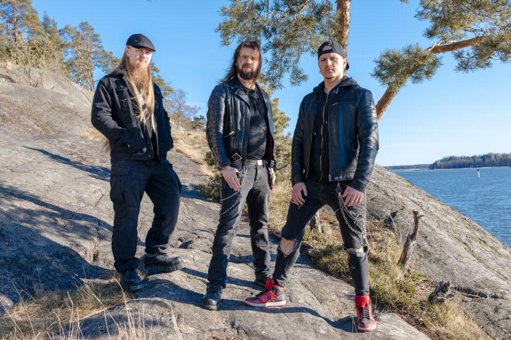 Despiser, Tomi Tuomaala, Antti Halonen, Eetu Kortetjärvi. Kuva: Lauri Veijalainen